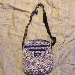 Kavu cross body bag